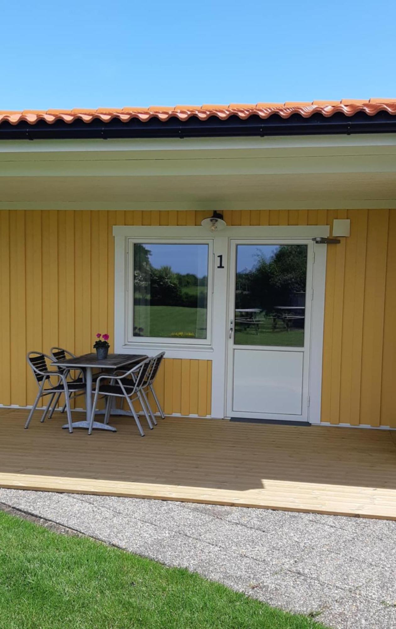 Bjoerkaengs Vandrarhem Tvååker Buitenkant foto